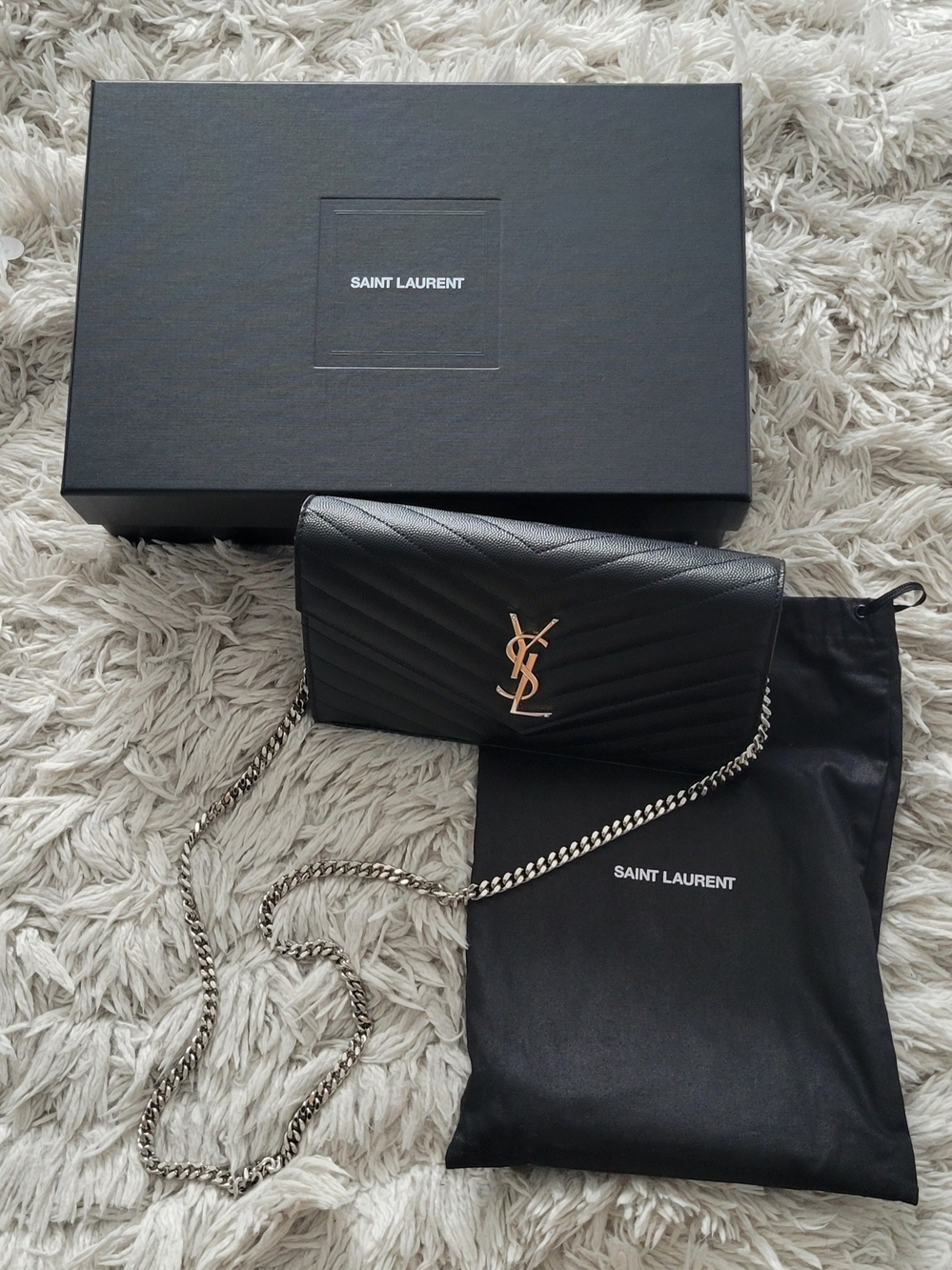 Saint Laurent Cassandre Grande De Poudre Black Leather Chain Wallet
